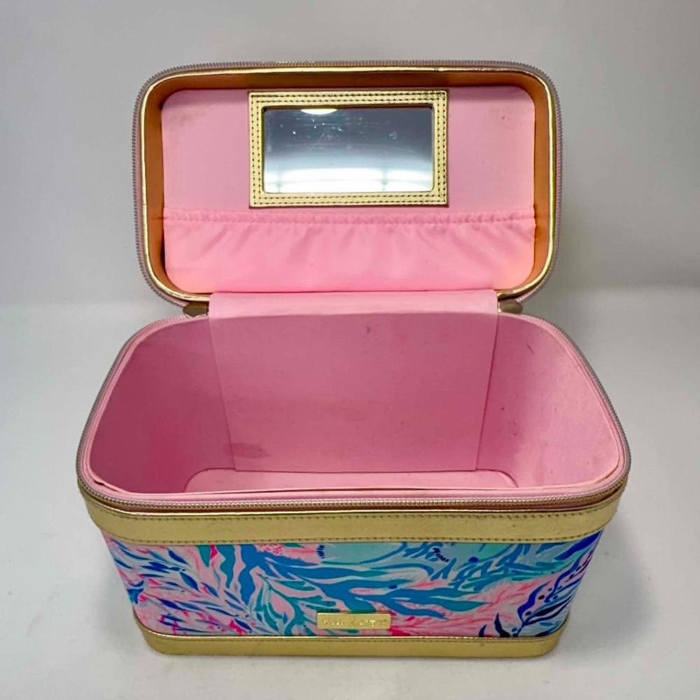 Lilly Pulitzer Train Case Makeup Cosmetic Travel Vanity Case Gold Kaleidoscope - Picture 7 of 8